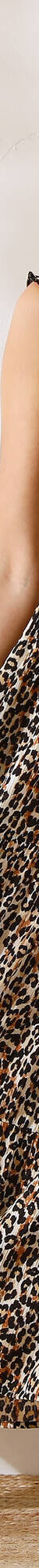 Robe longue imprimée, sans manches (taupe / noir) Robe longue imprimée, sans manches (taupe / noir)